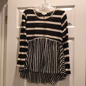 Women’s Umgee Babydoll Top